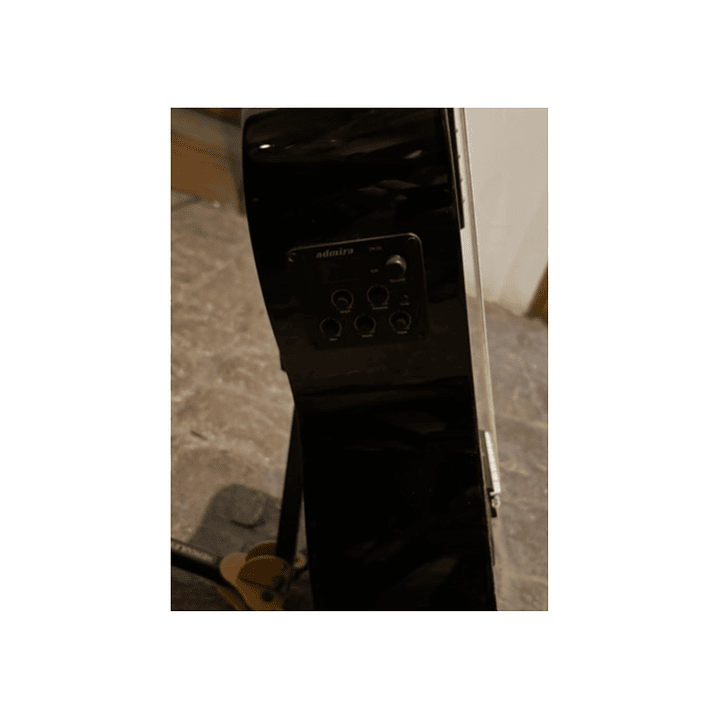Guitarra electroacústica Nylon Admira Sara  7