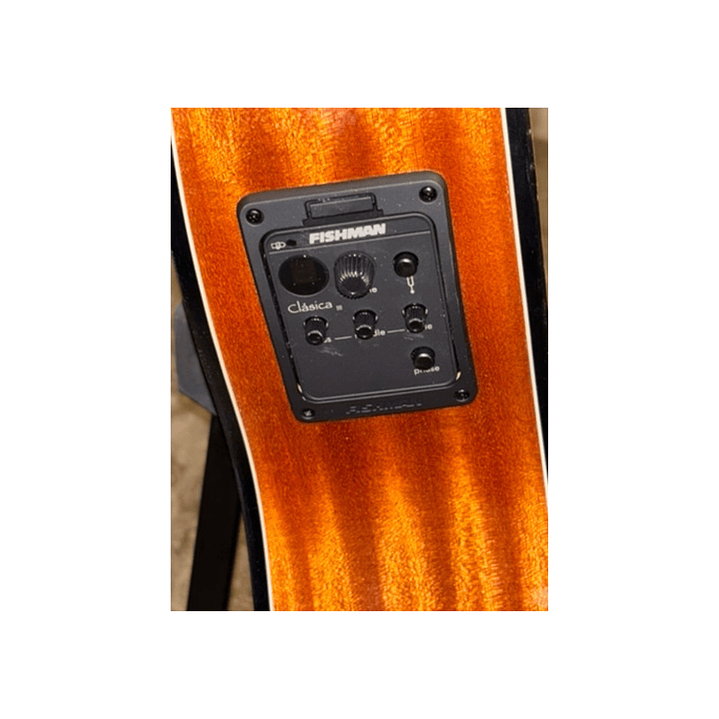 Guitarra electroacústica Admira A1 6