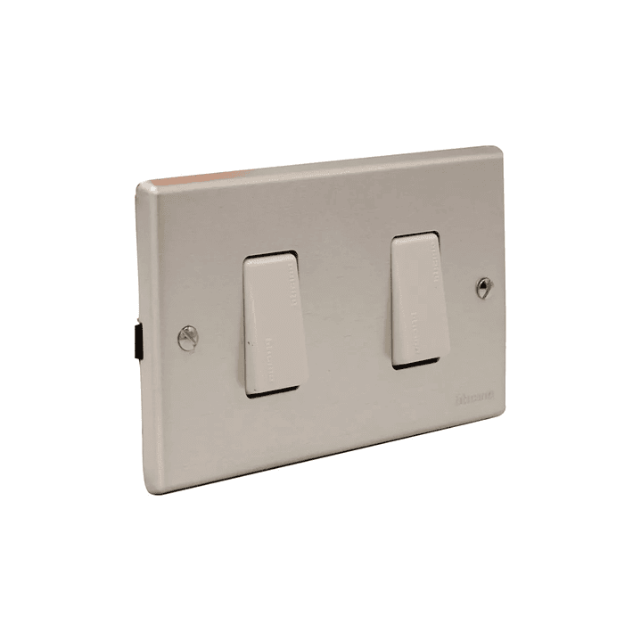 Interruptor doble armado Bticino Magic 2