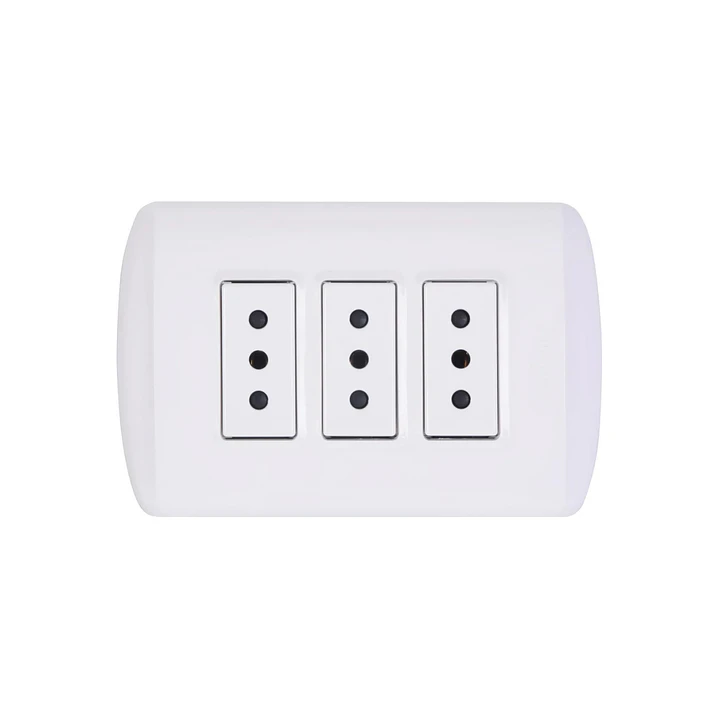 Enchufe Triple 10A Blanco Modus Plus 1308BN Bticino 2