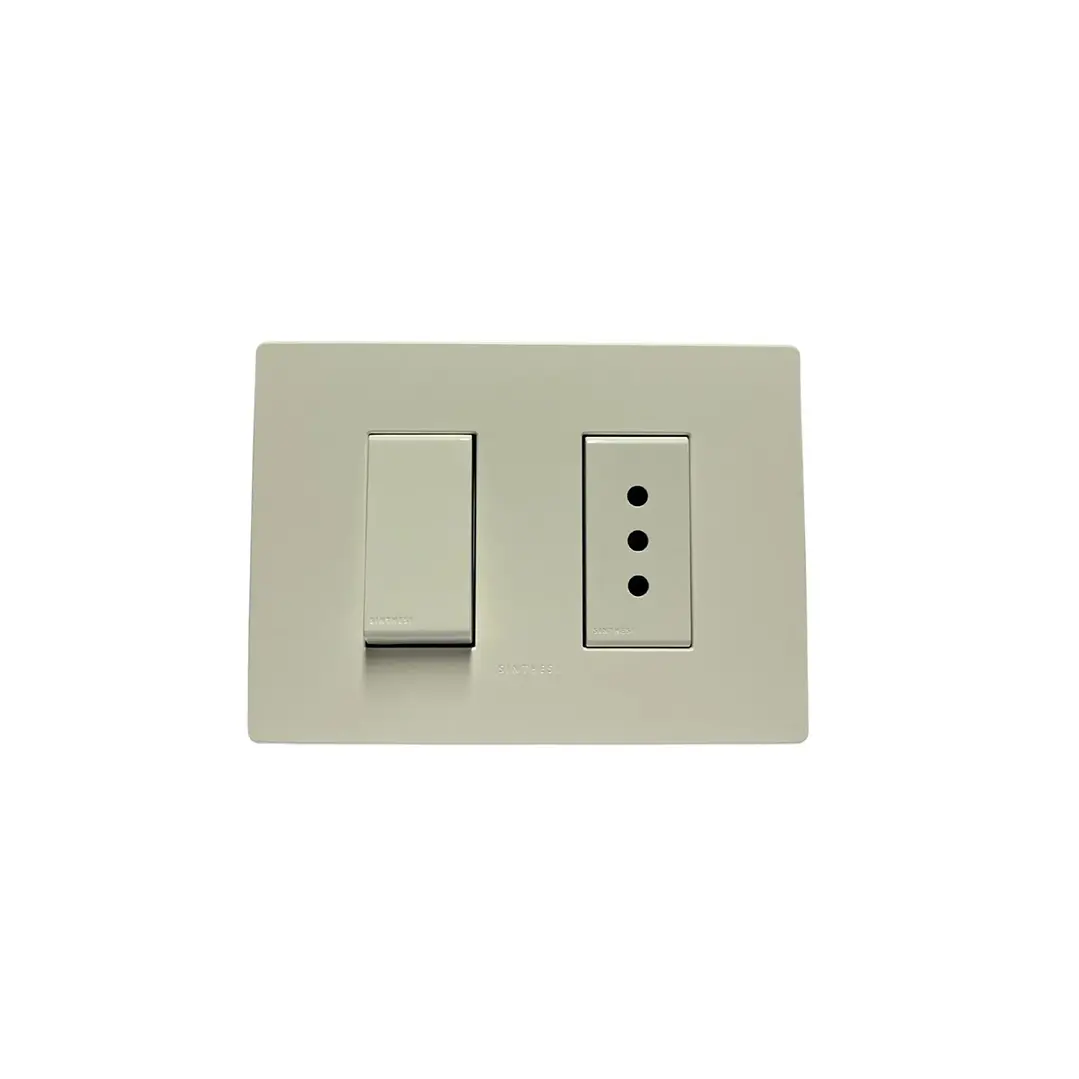 Interruptor 9/12 + Enchufe 10A Armado Blanco Mate S32 2