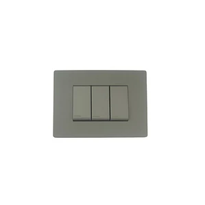 Interruptor Triple 9/32 Grey Mate S32 Sinthesi