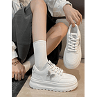 Zapatillas casuales blancas con suela gruesa, de moda, de suela plana 8