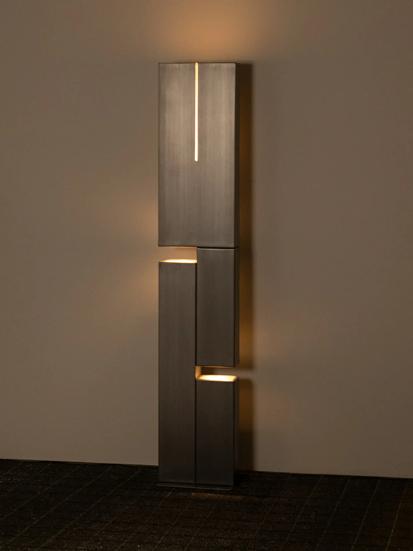 LEVO STEEL 1
