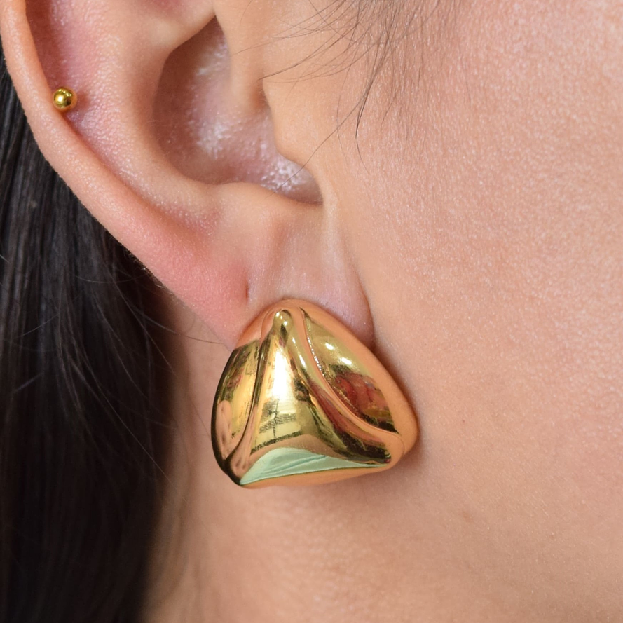 ARETES TOPO TRIANGULO DORADO GRANDE 2
