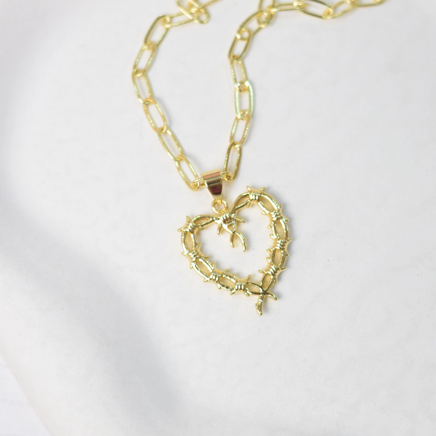 CADENA CORAZON ESPINAS