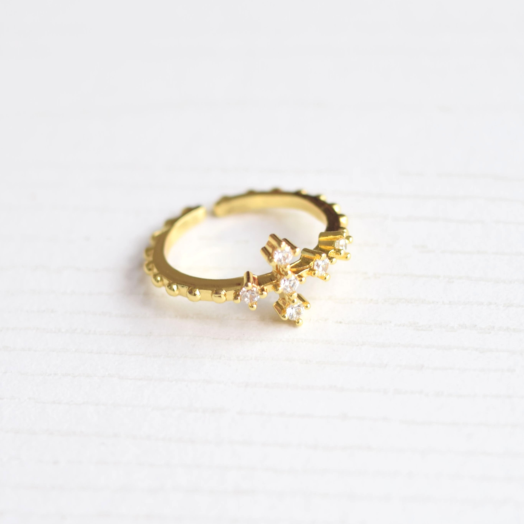 ANILLO CRUZ CIRCONES