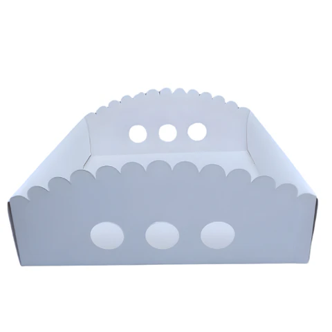 Bandeja 27x27x7cm cartulina und