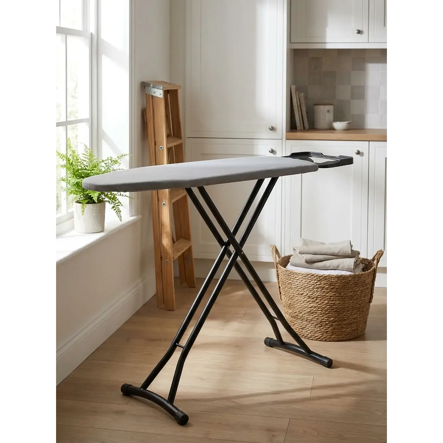 Tabla De Planchar De Pie Reforzada Plegable 100% Calidad Lex 3