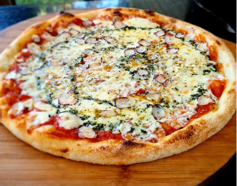 Pizza Masa Madre Octopus 