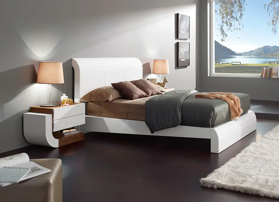 Gabrielle Bed 1