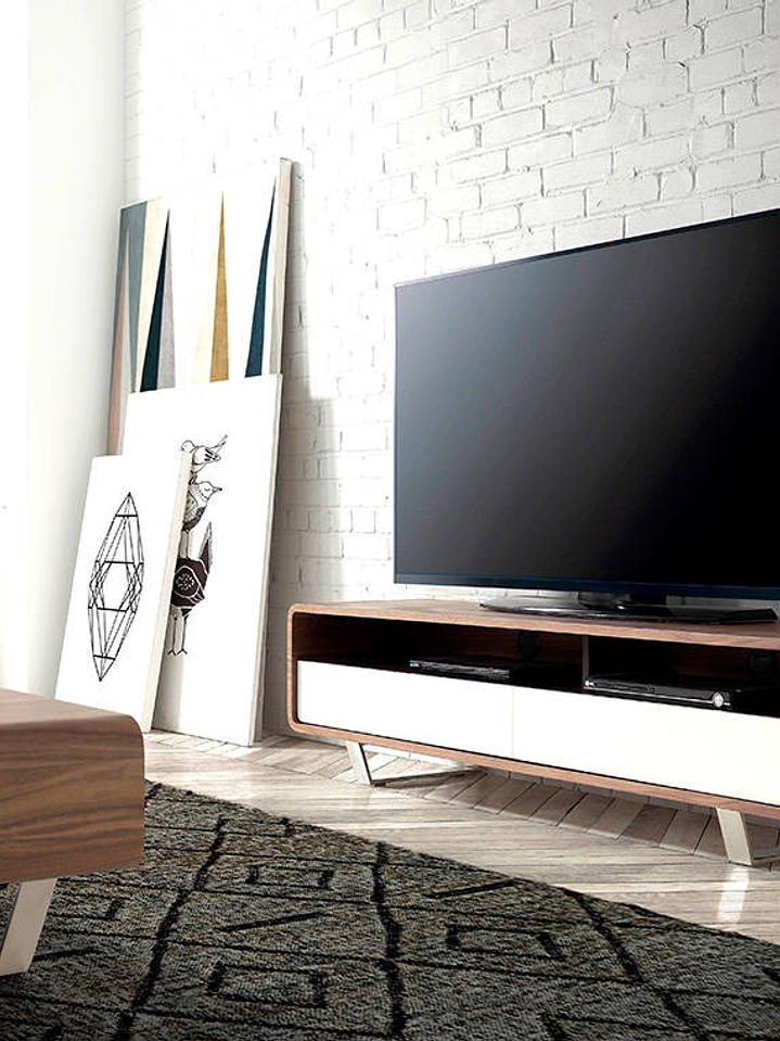 Mueble TV de chapa de nogal y piezas lacadas 2