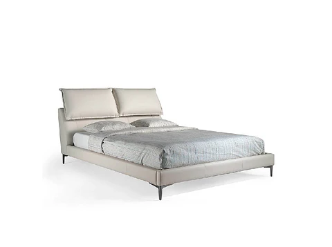 Bed B563