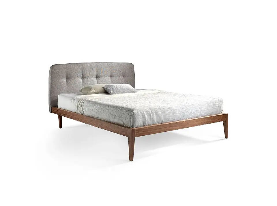 Cama 1702B 1
