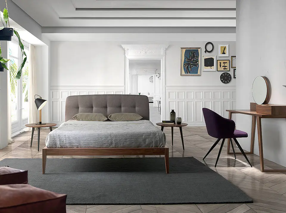 Cama 1702B 2
