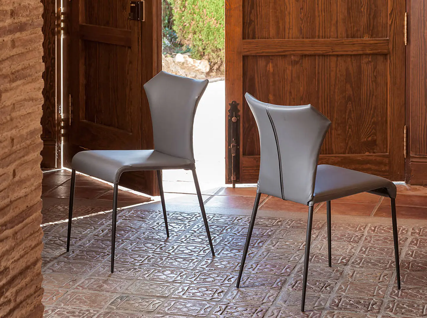Chaise HY219 5