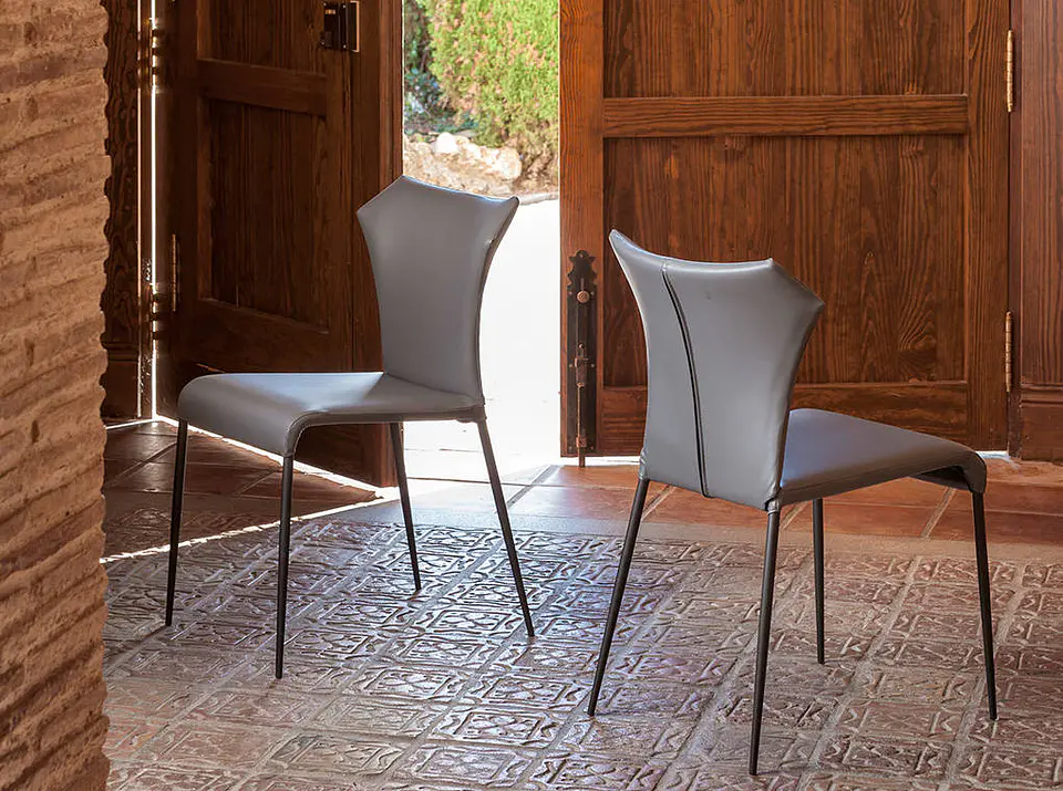 Chaise HY219 5