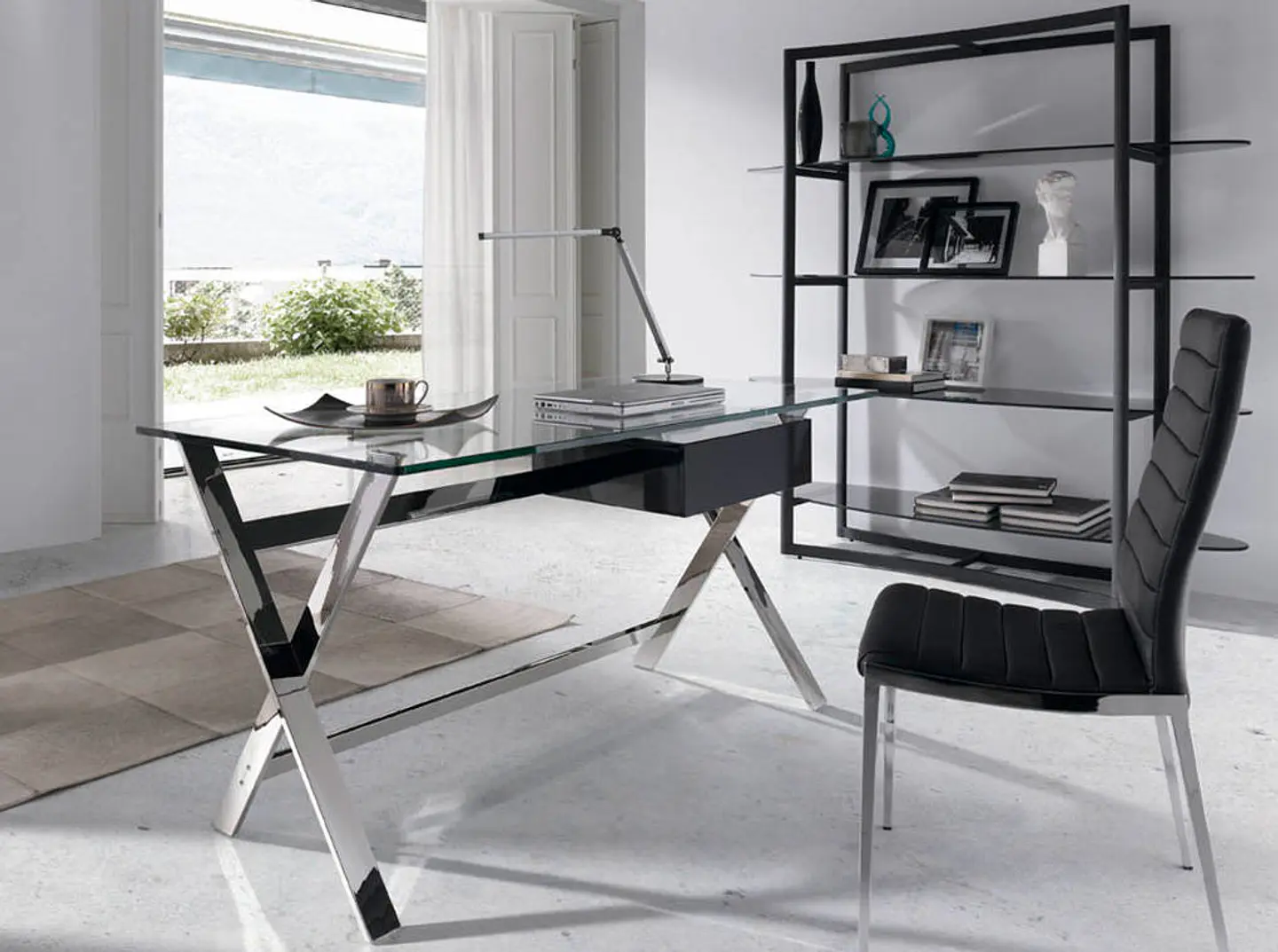Bureau AH121 2