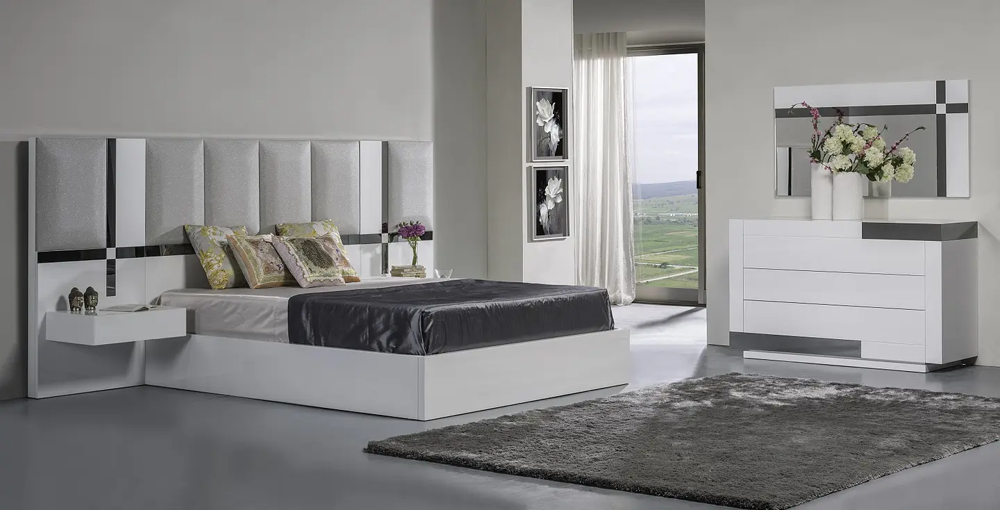 Bright White Art Collection Room w / Gray Mirror 1