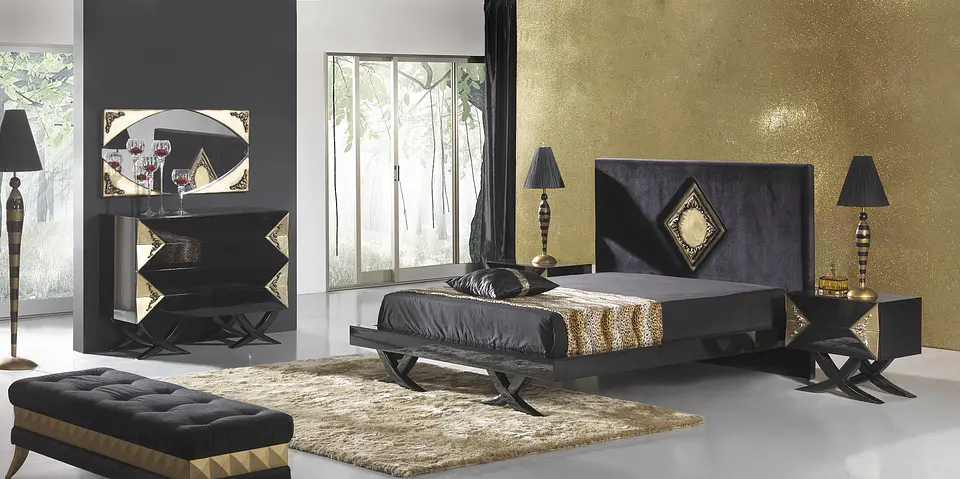 Bedroom Black Gloss / Gold M183 1