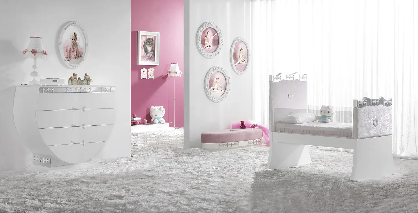Habitación infantil blanca / rosa M209 1