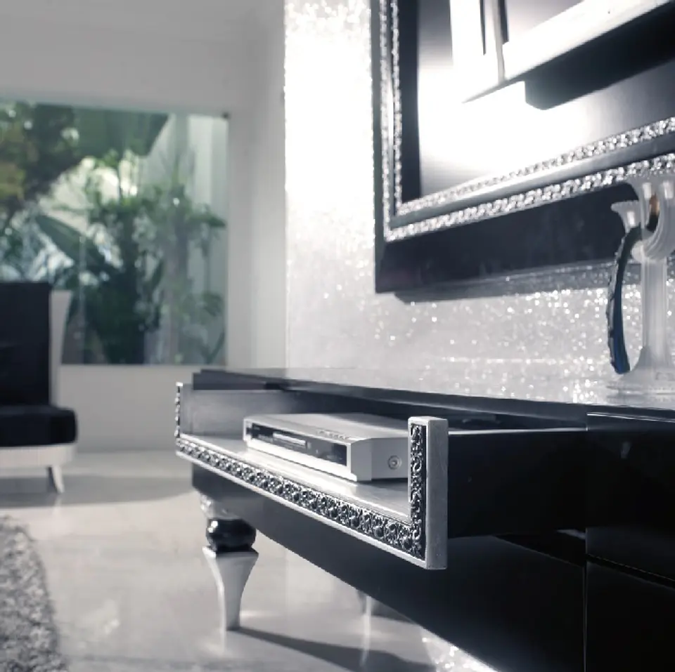 White / Silver Living Room M155 2