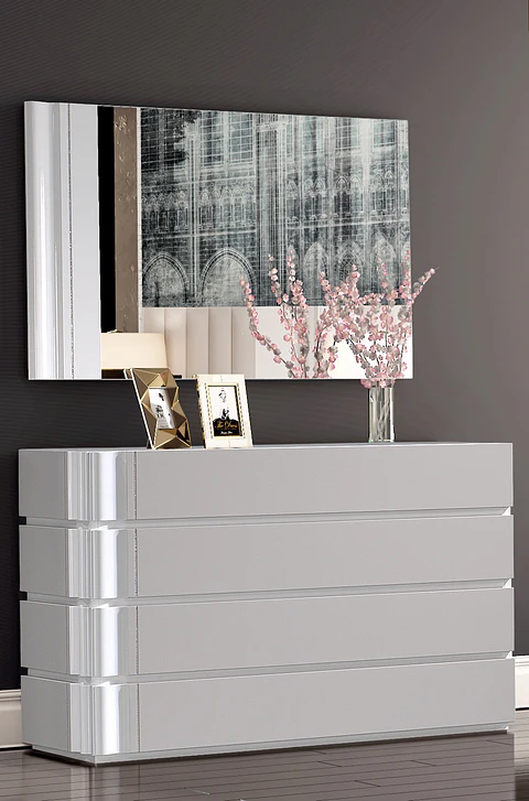 Royal Collection White Shine / Cappuccino Mate Dresser