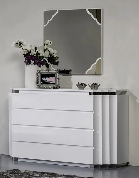 Dresser Pop Collection White Gloss w / Stainless