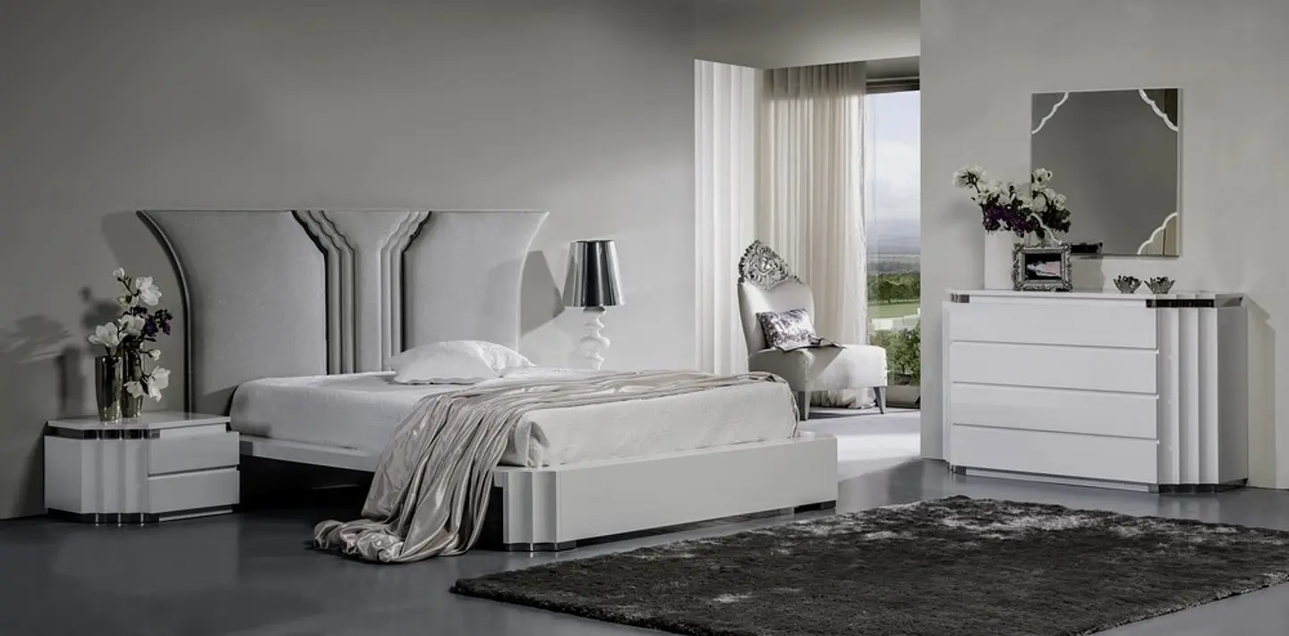 Pop Collection Room Bright White w / Stainless Steel 1