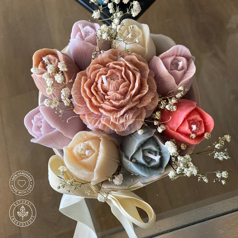 Bouquet o Arreglo Tulipanes y Peonía 3