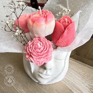 Bouquet Rostro pensante con Flores