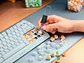 Teclado Gamer Razer Blackwidow V4 Mercury 75%, Switch Naranjos, Inglés - Miniatura 6