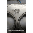 Charola para muffin CHICAGO METALLIC 528D usada 3