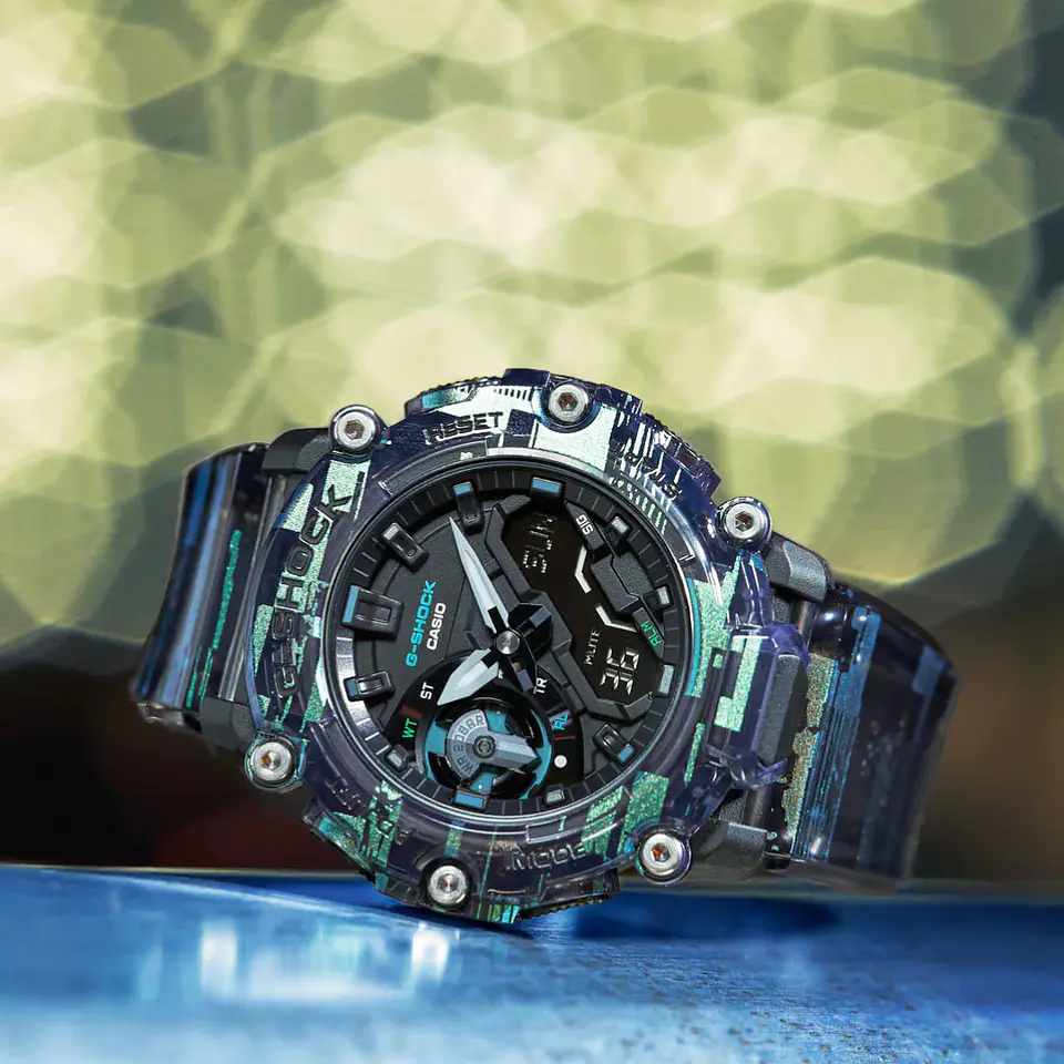 Digital Glitch Series GA-2200NN-1AER 3