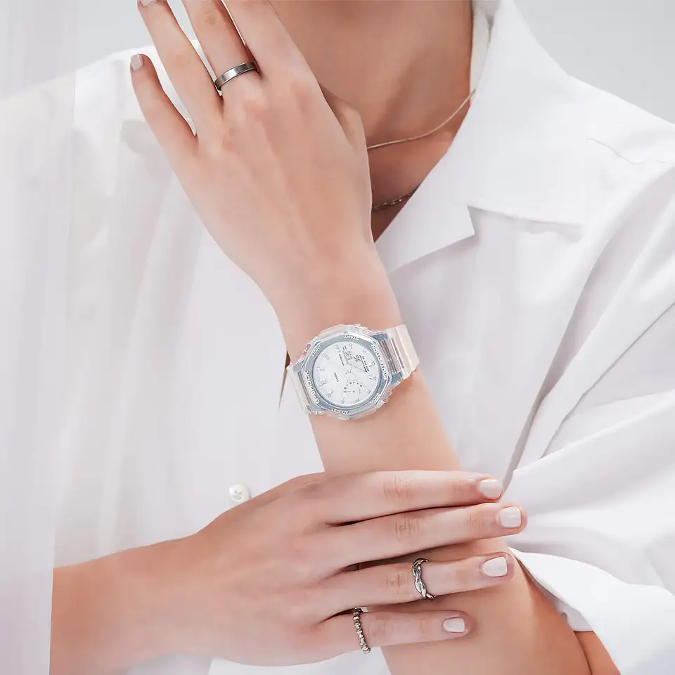 Metallic Skeleton S Series GMA-S2100SK-7AER 4