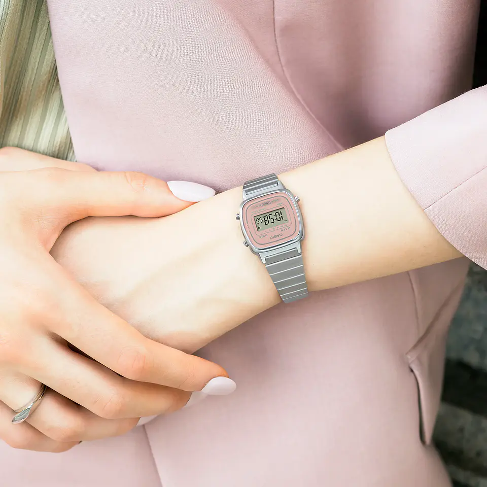 Série Vintage LA670WEA-4A2EF 5