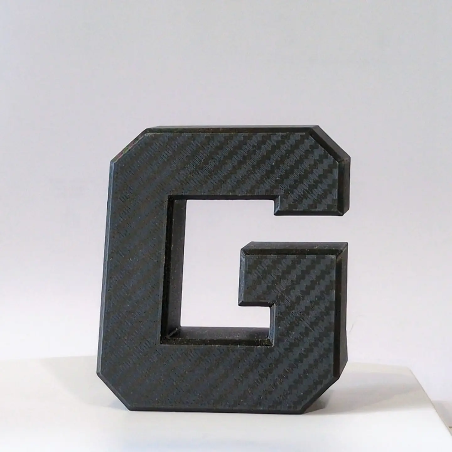 G Stand Black 1