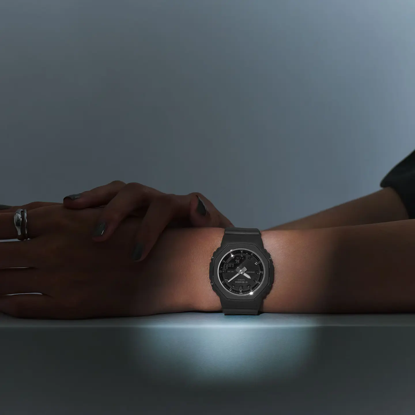 Metallic Bezel Index S Series GMA-P2110-1AER 7