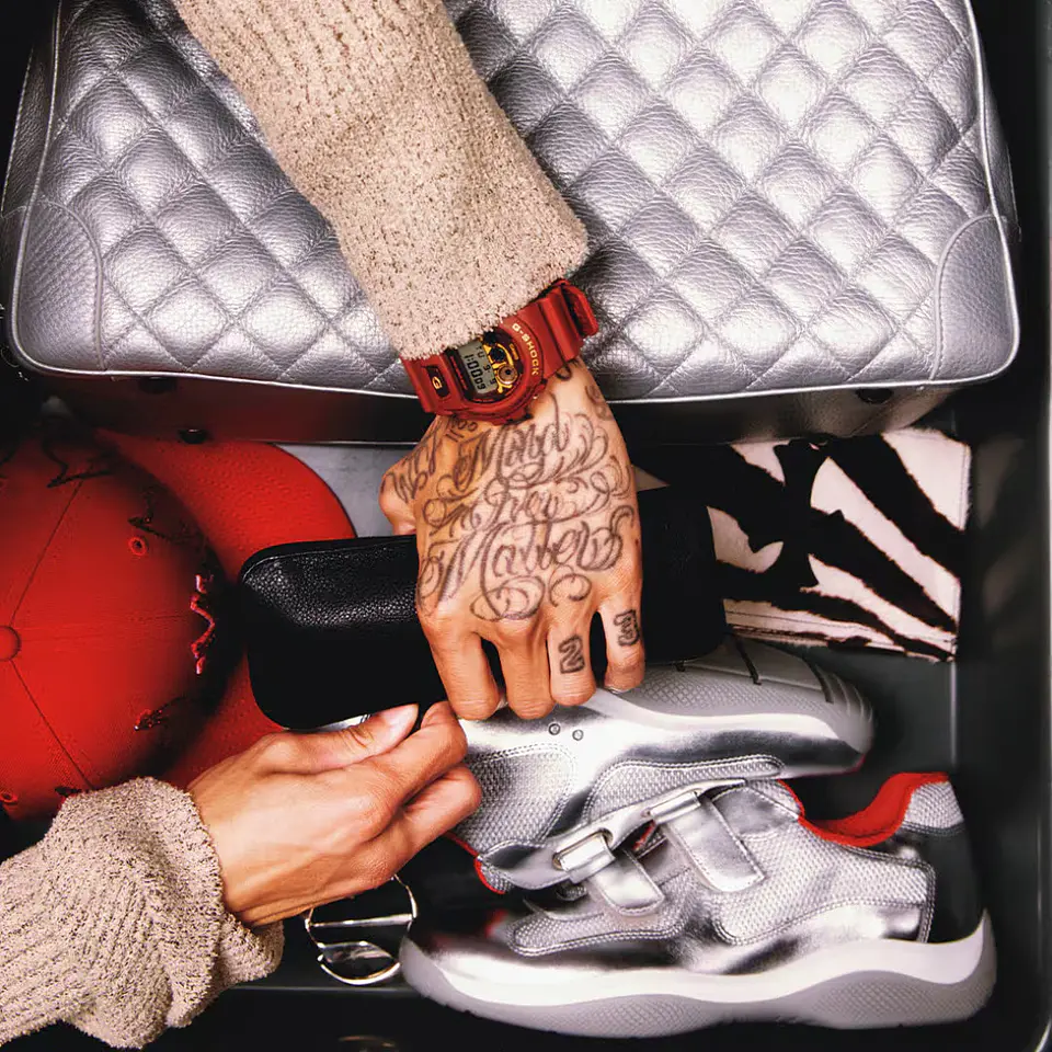 SYNA Collaboration DW-6900CC25-4ER 9