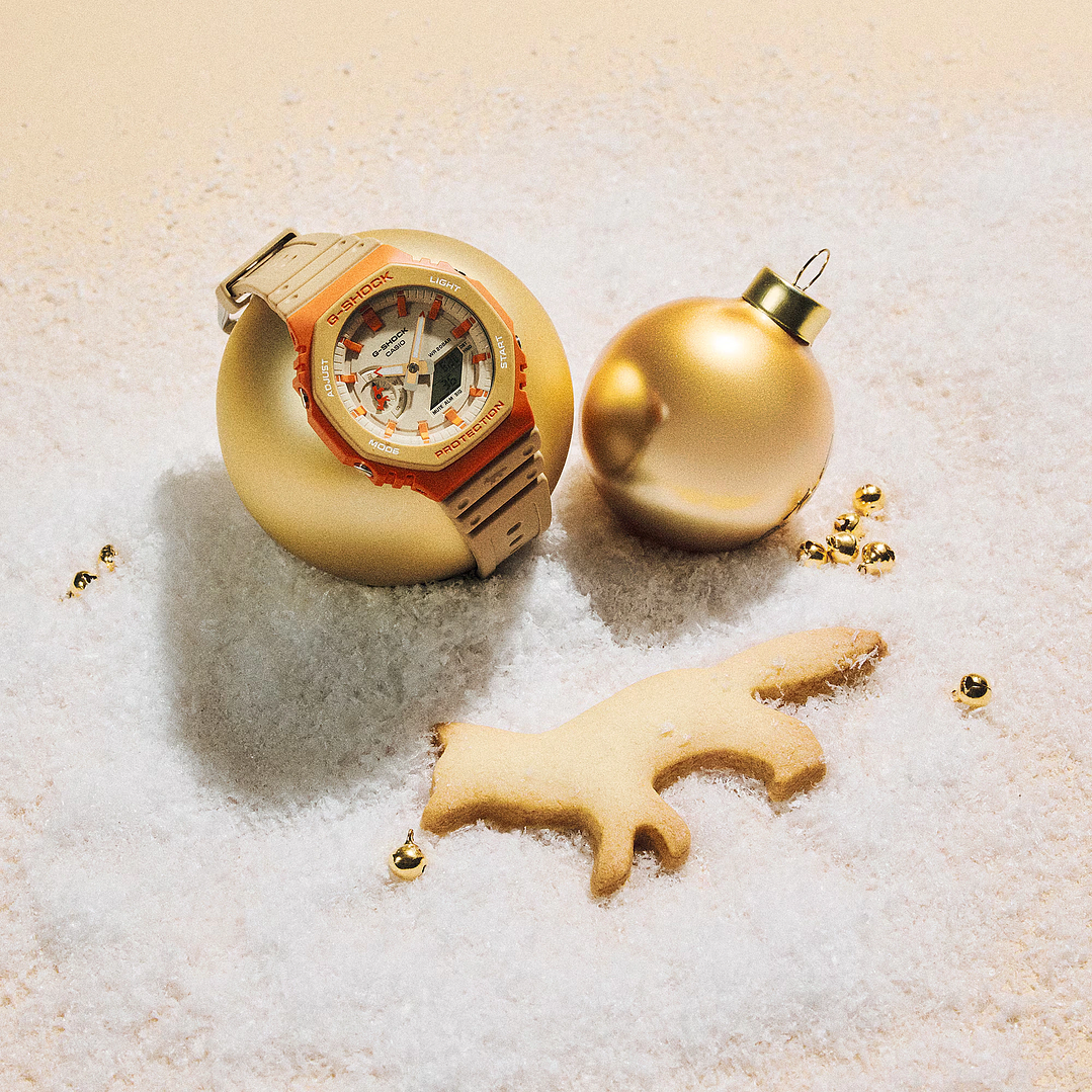 Maison Kitsuné Collaboration GA-2110MK-5AER 11