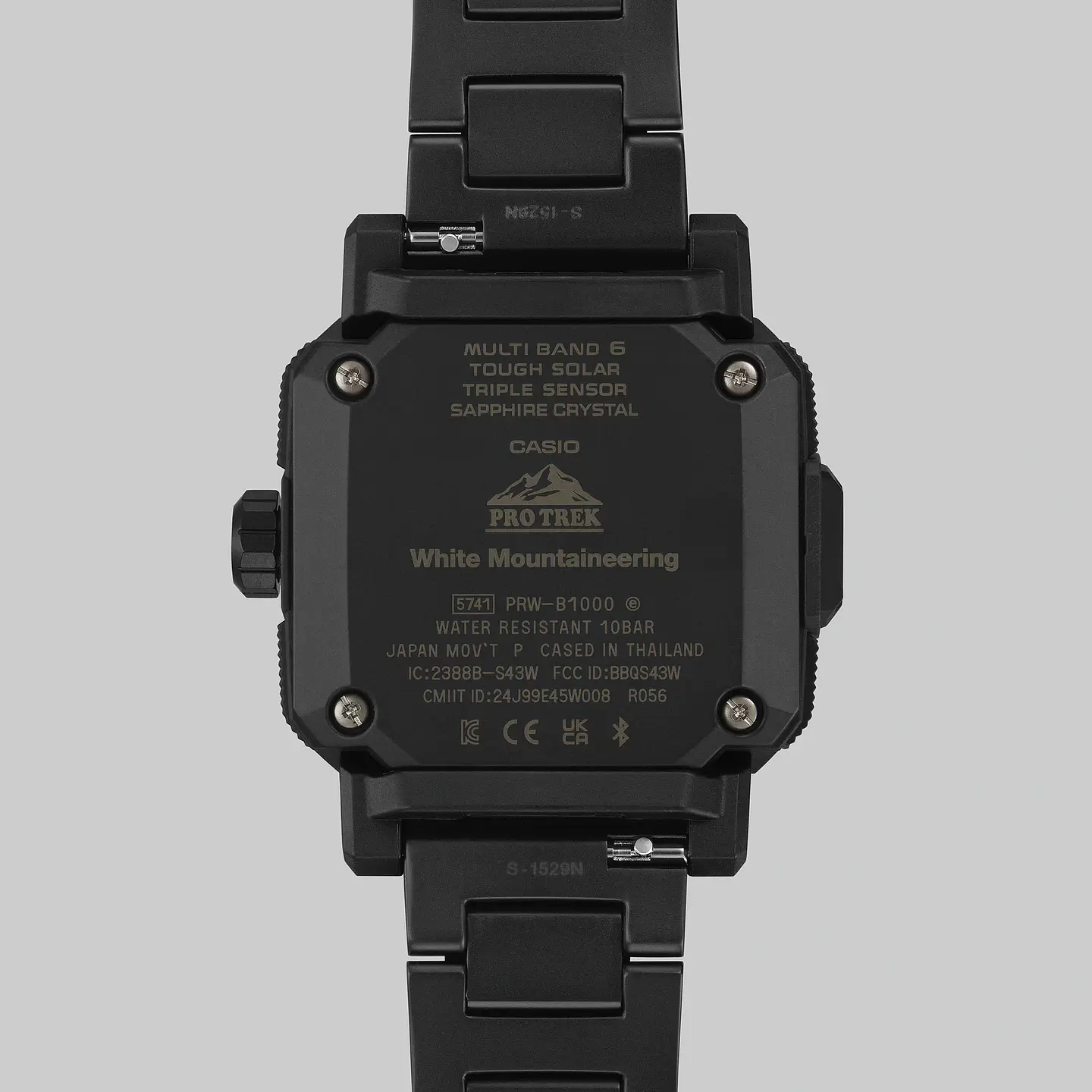 White Mountaineering® Collaboration PRW-B1000WM-1ER 4
