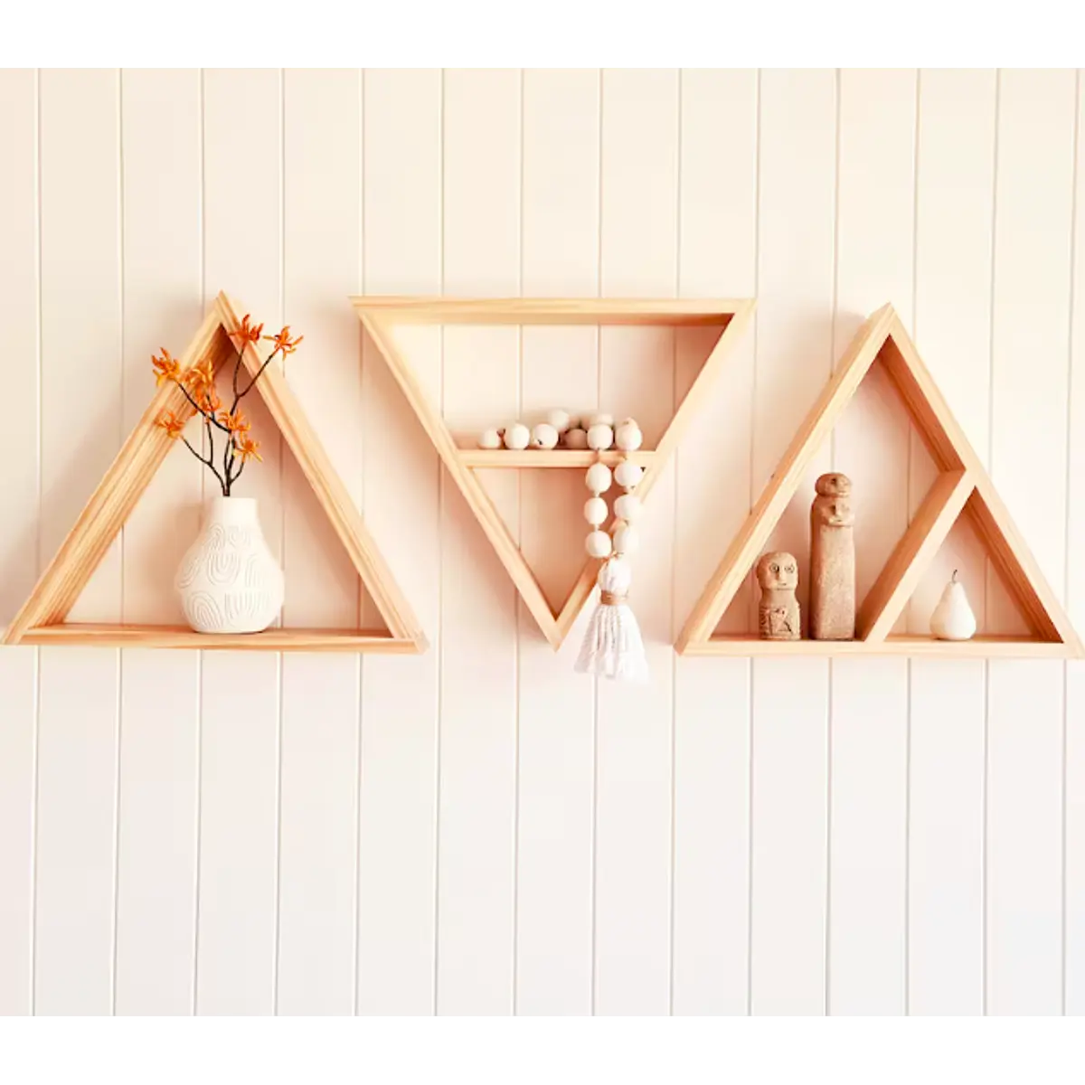 Estantes triangulares