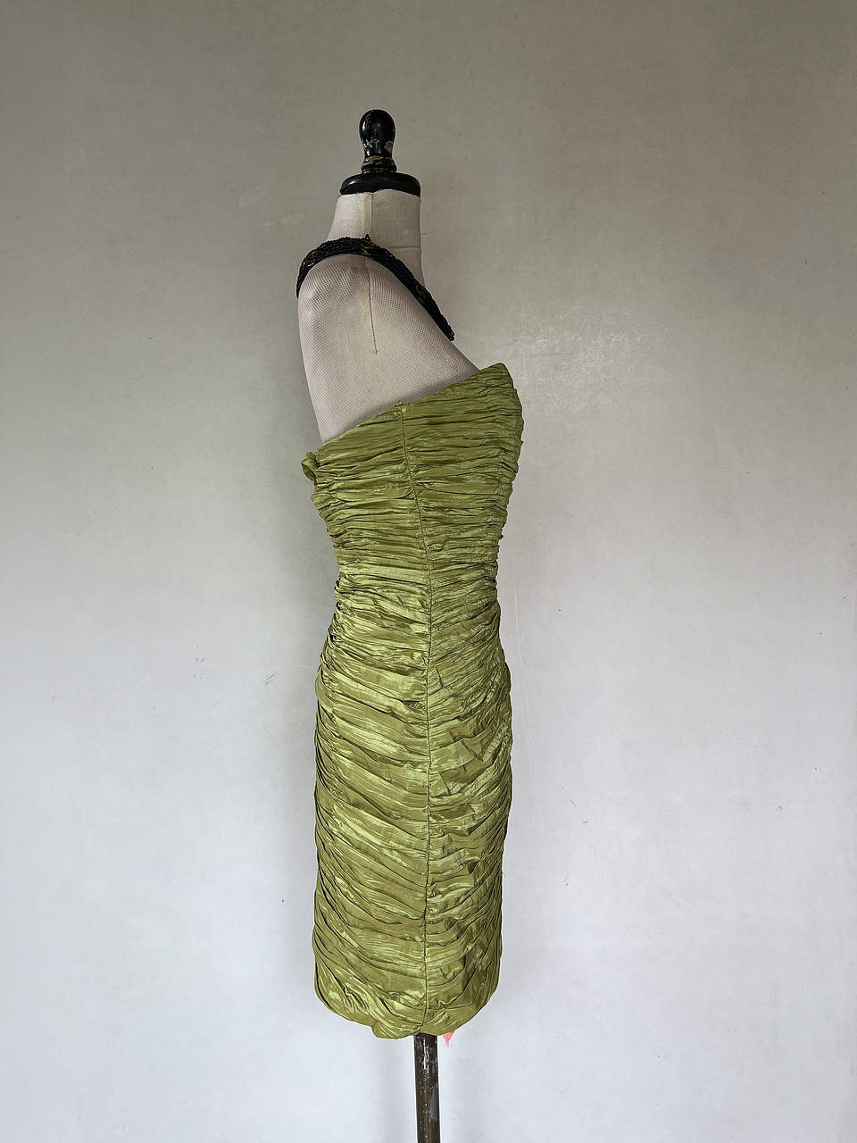 VESTIDO CORTO VERDE PISTACHO - TALLA 40 2