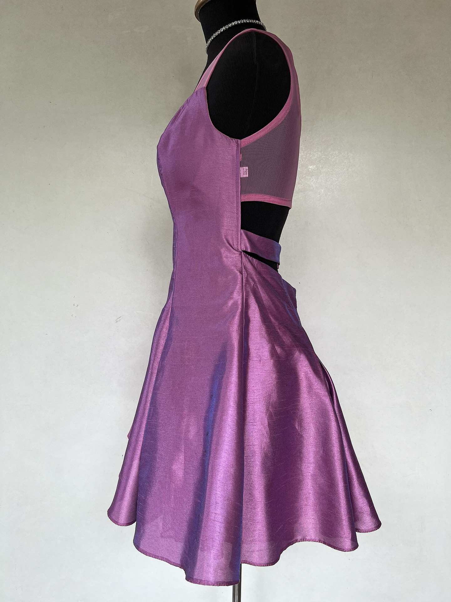 VESTIDO CORTO FUCSIA - TALLA 42 4
