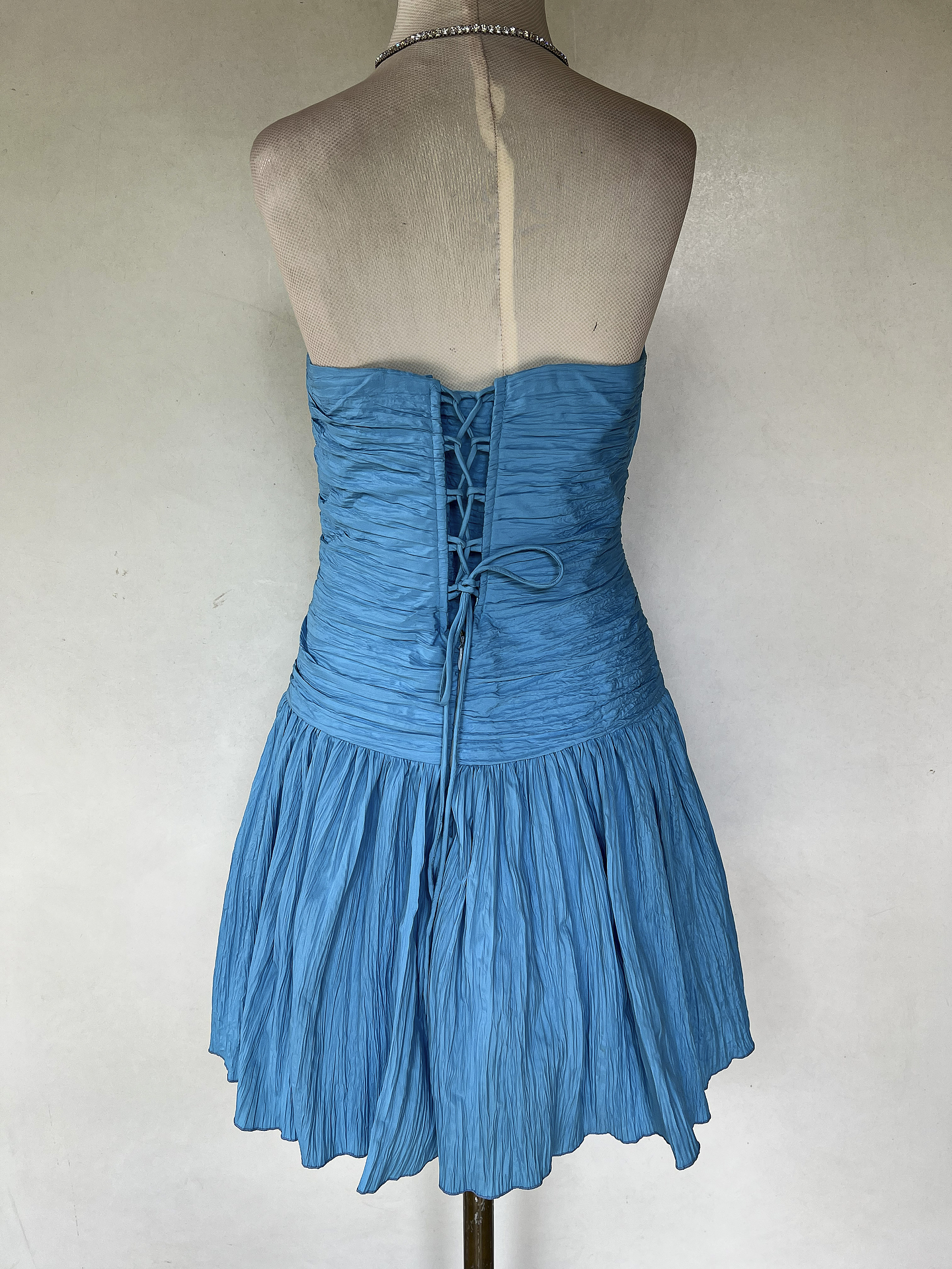 VESTIDO CORTO CELESTE - TALLA 44 4