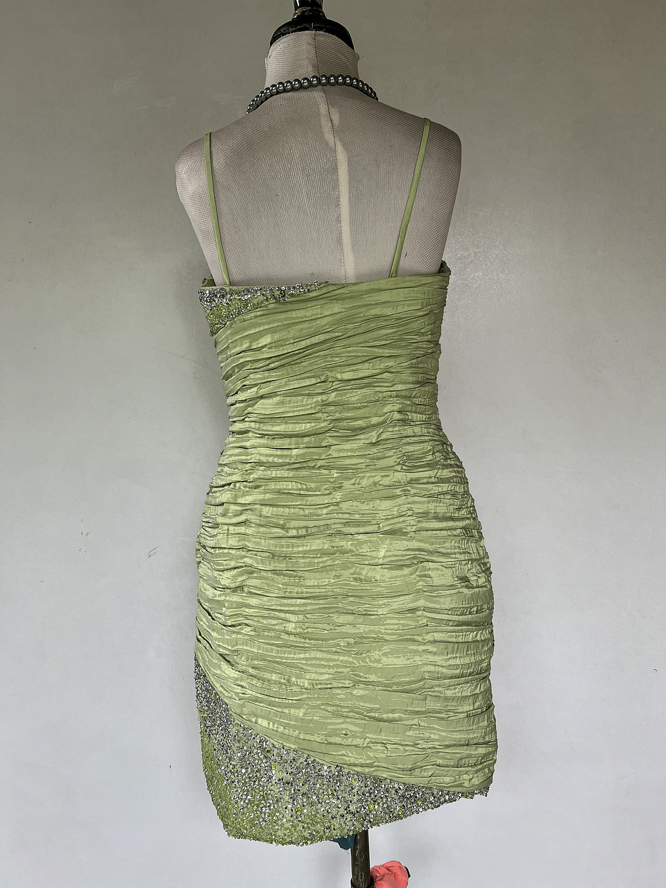 VESTIDO CORTO VERDE AGUA BRILLOS - TALLA 40 4