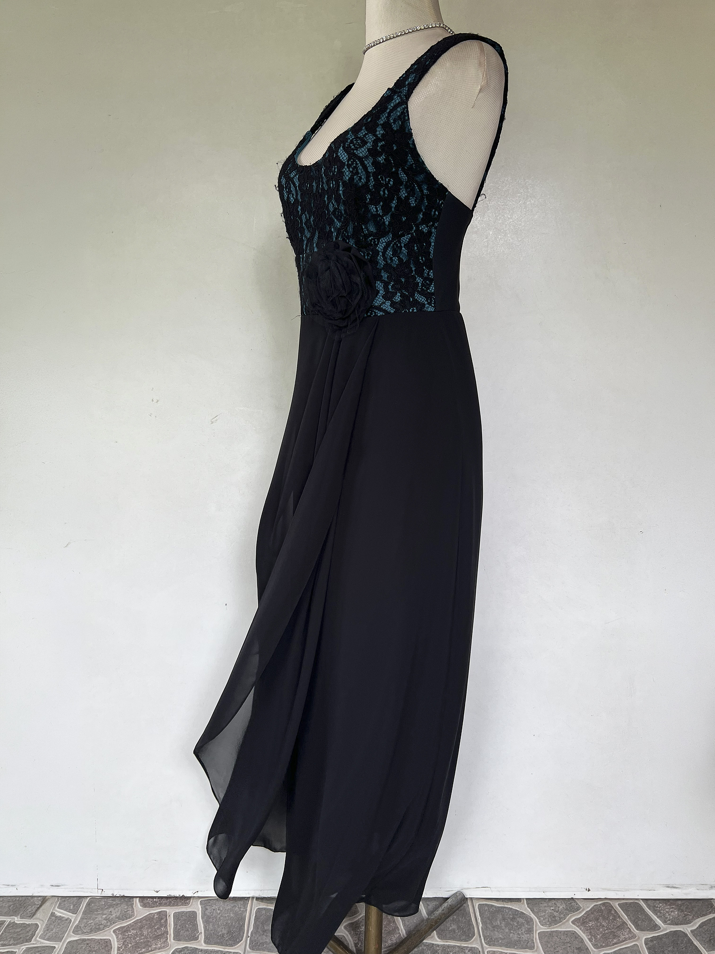 VESTIDO LARGO NEGRO TOP AZUL - TALLA 48 3