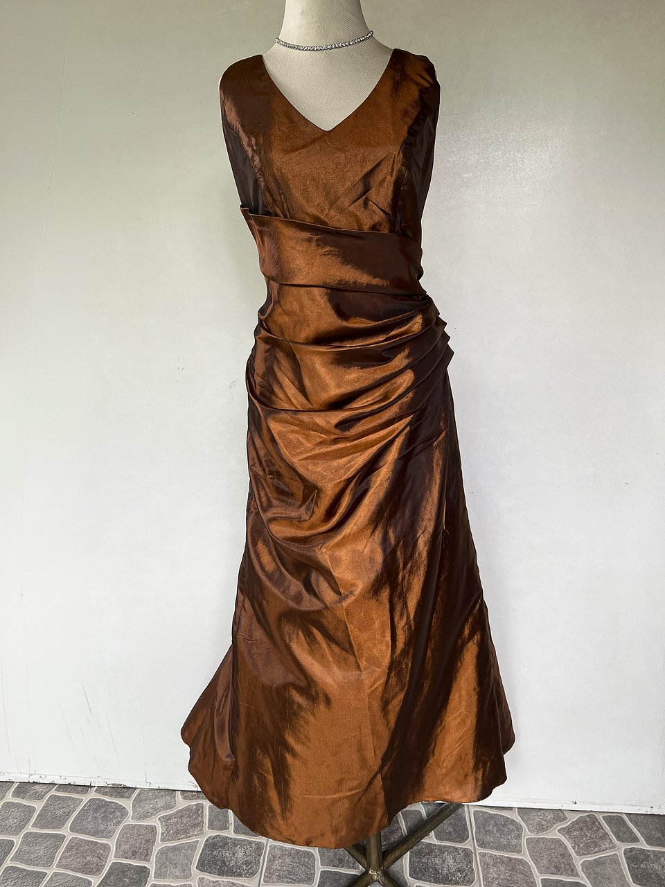 VESTIDO LARGO CAFE BRILLANTE 1