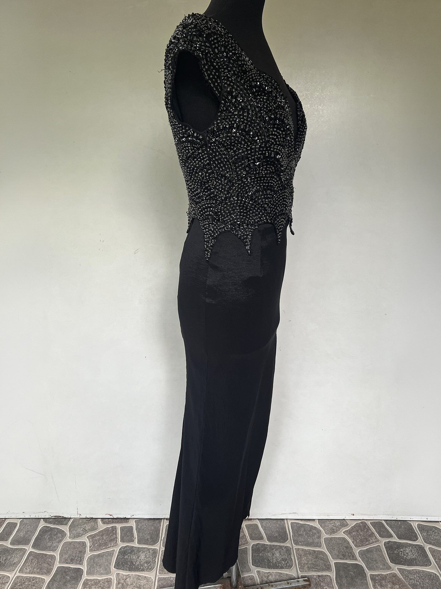 VESTIDO LARGO NEGRO TOP BRILLOS - TALLA 44 2