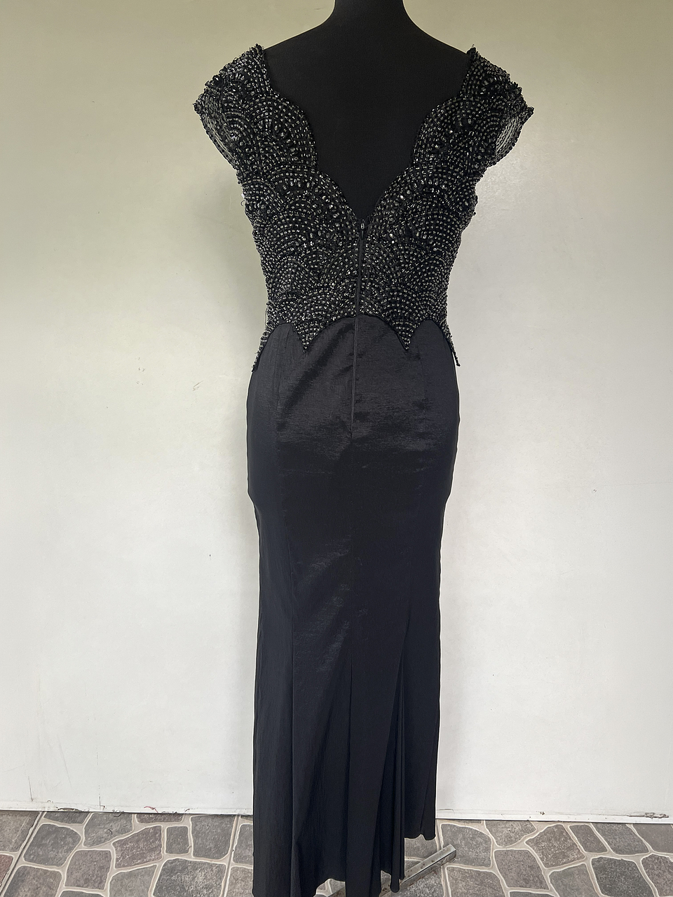 VESTIDO LARGO NEGRO TOP BRILLOS - TALLA 44 4